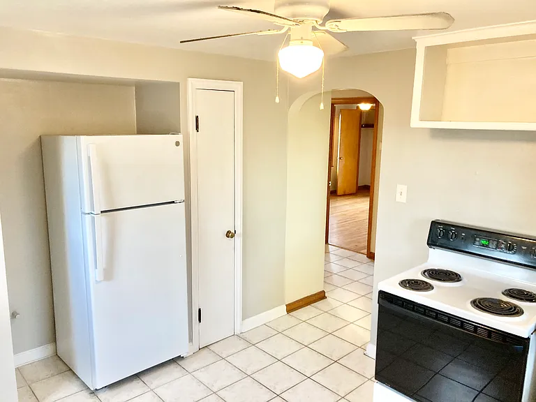 1511 W Morgan Ave — Photo 13