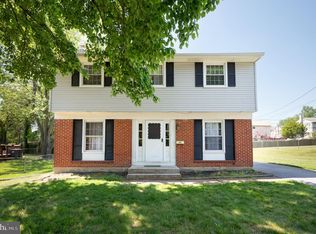 714 Walnutree Ln, Claymont, DE 19703