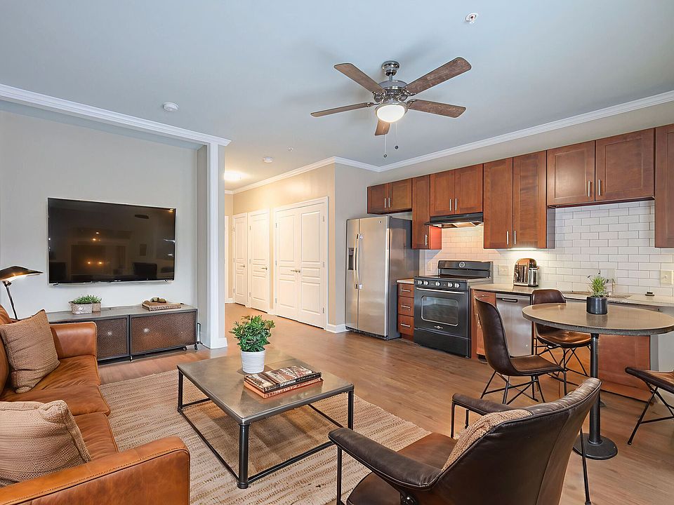 1st image of 2215 Abbott Martin Rd APT 301