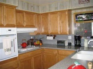 10409 Ambassador Dr, Rancho Cordova, CA 95670