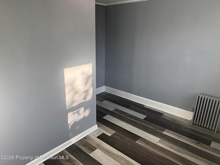 219 N Bromley Ave — Photo 26