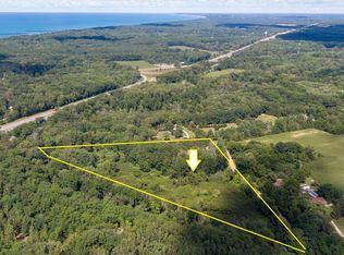 16800 Riverside Dr, Union Pier, MI 49129