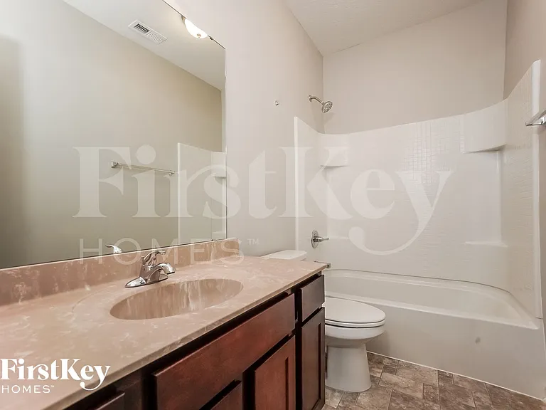 5821 Birtz Rd — Photo 14