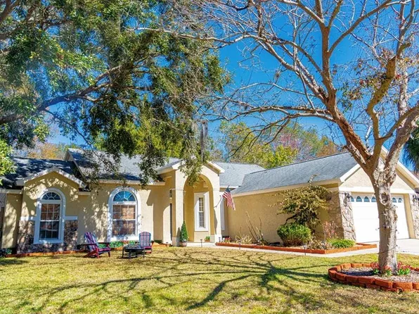 2716 Sunbury St, Clermont, FL 34711