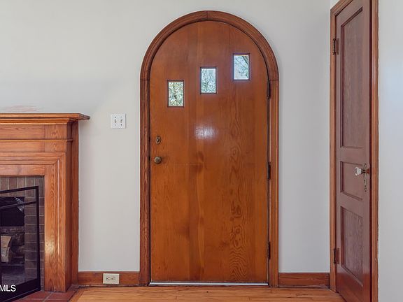 5th image of 2909 Smallwood Dr