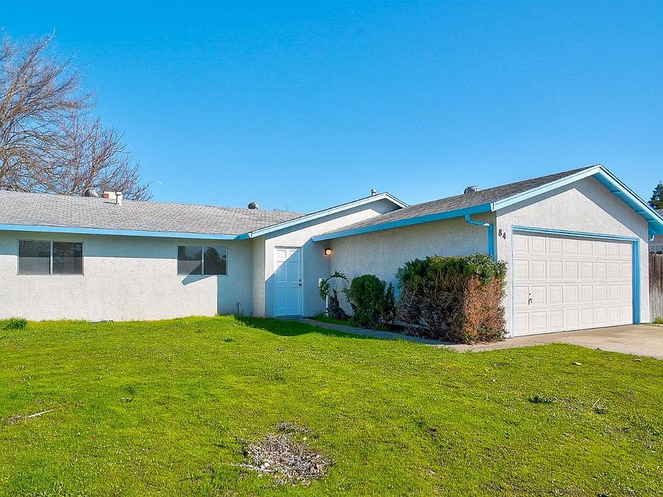 1st image of 84 Kennelford Cir
