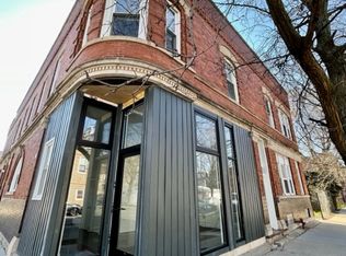 2827 N Central Park Ave APT 2F, Chicago, IL 60618