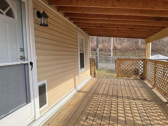 4th image of 567 Sheafe Road #10