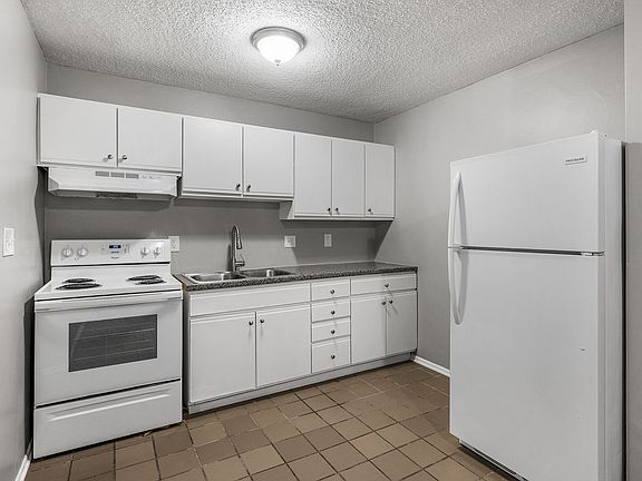 5th image of 1510 Elrose Ct APT 1