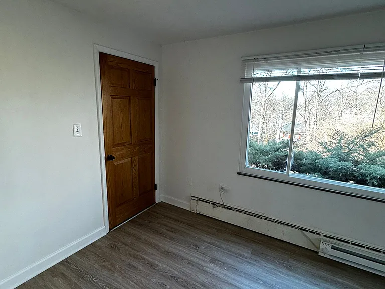 16 Barrington Rd #2W — Photo 13