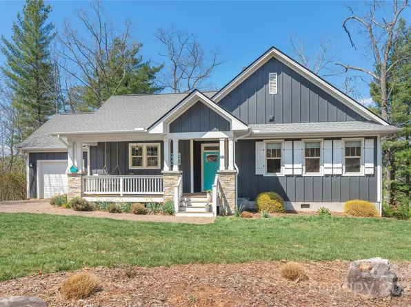 95 Greenwells Glory Dr, Biltmore Lake, NC 28715