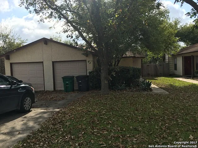 2 bed, 2.0 bath, 1012 sqft, $1,225 — Photo 2