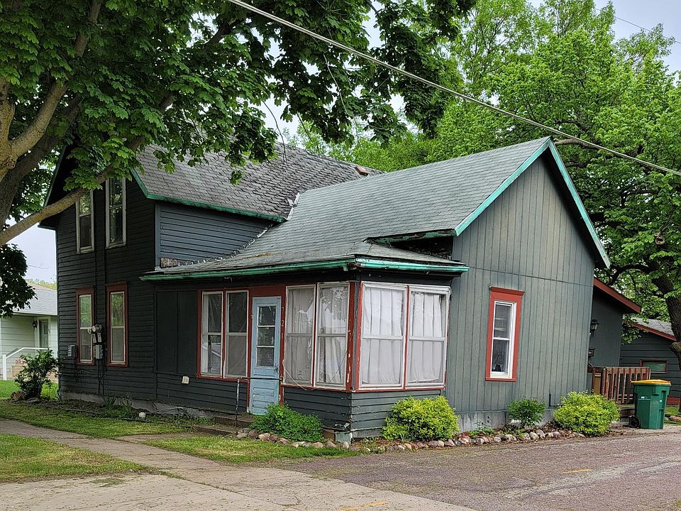 1st image of 721 2nd Ave