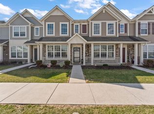 971 E 117th Pl, Crown Point, IN 46307