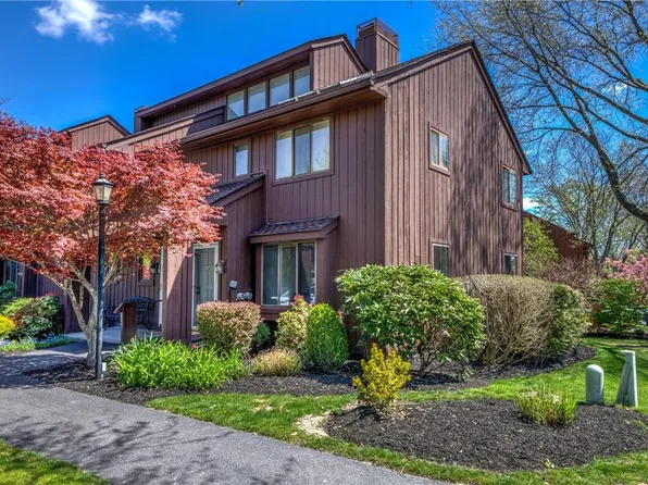 11 Old Farm Lane #11, Mohegan Lake, NY 10547