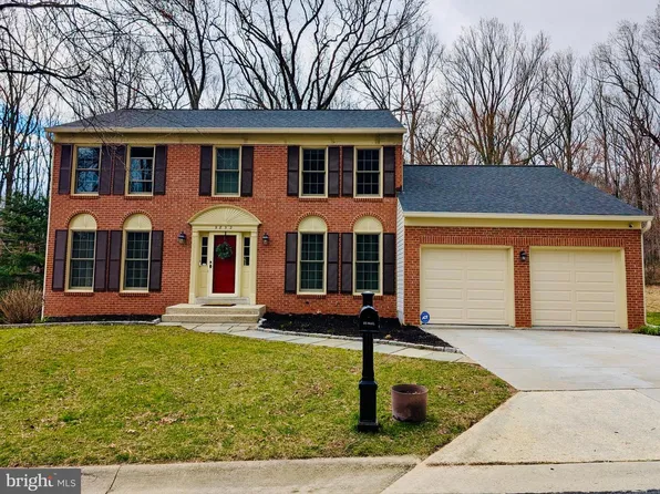 9852 Mainsail Dr, Gaithersburg, MD 20879