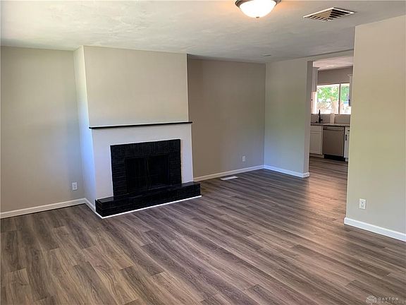 4th image of 2344 Acorn Dr