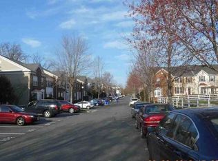 13961 Lullaby Rd, Germantown, MD 20874