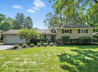 2820 Halstead Rd, Columbus, OH 43221