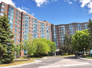 1025 Grenon Ave #101, Ottawa, ON K2B 8S5