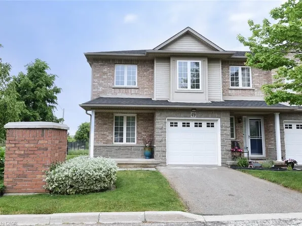 7 Southside Pl #49, Hamilton, ON L9C 7W6
