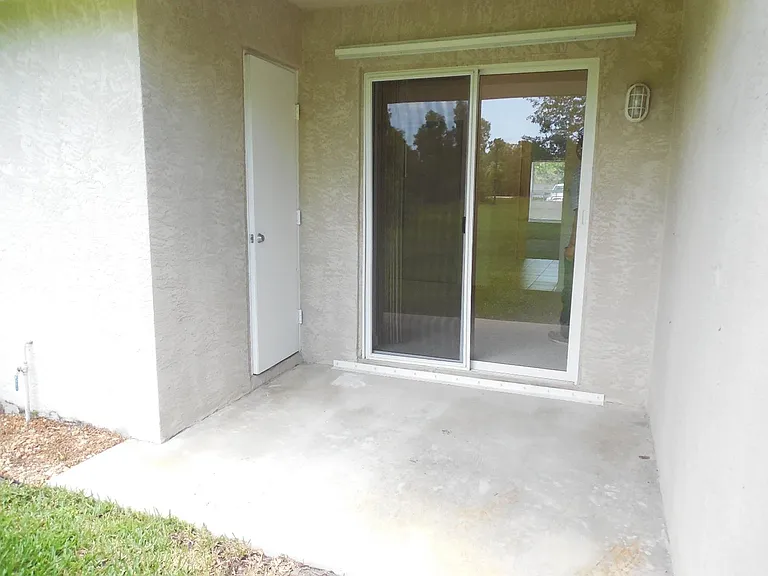 4630 SE Summerland Pl #5 — Photo 11