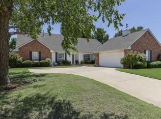 1404 Interurban Way, Edmond, OK 73034