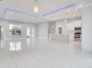 1048 SW Paar Dr, Port Saint Lucie, FL 34953