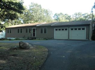 27 Plainfield Pike, Foster, RI 02825