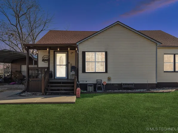 23 S Whitaker St, Pryor, OK 74361
