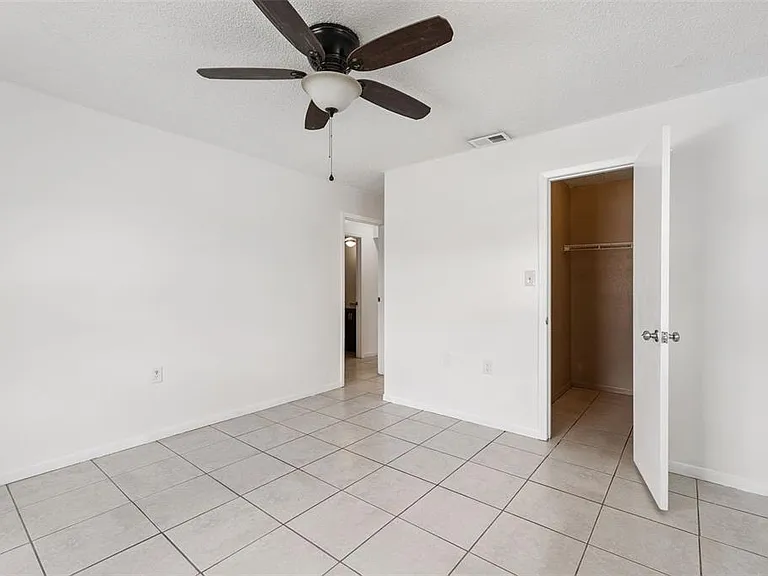 1048 Buccaneer Dr — Photo 15