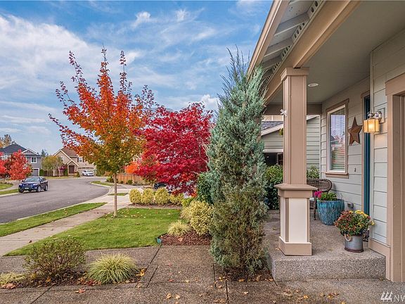 4th image of 19010 135th Street Ct E