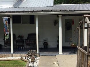 51 Wayside Ln, Ikes Fork, WV 24839