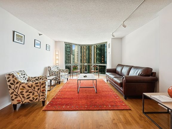 4th image of 195 N Harbor Dr APT 1009