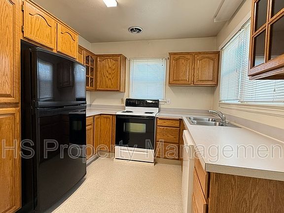 2nd image of 211 S Quincy St Unit C