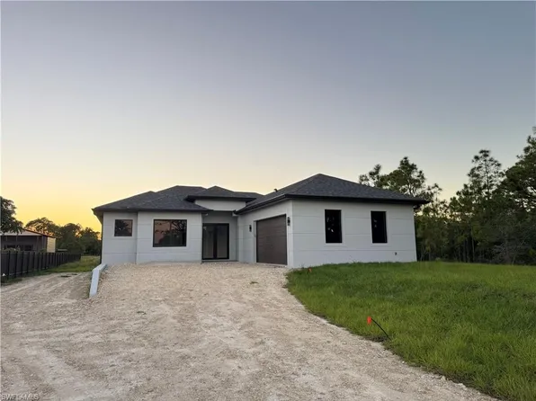 2643 Desoto BLVD N, NAPLES, FL 34120