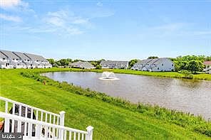 5th image of 9711 Village Ln #C