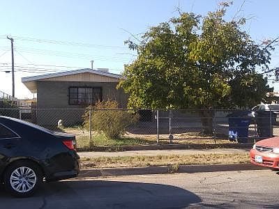 2nd image of 475 Borrett St