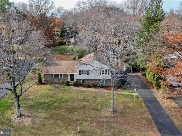 1909 Foulk Rd, Wilmington, DE 19810