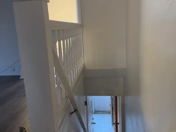 2523 S 12th St Floor 2, Philadelphia, PA 19148