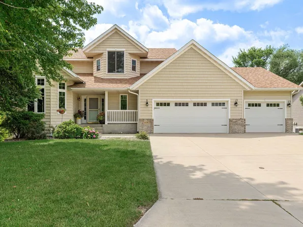 620 Countryview Ave NE, Owatonna, MN 55060