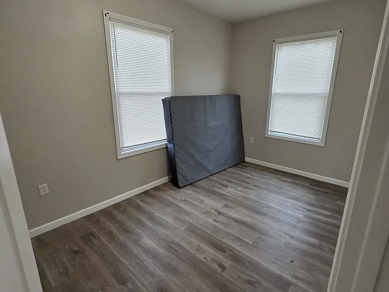 93 Summit St #2 — Photo 3