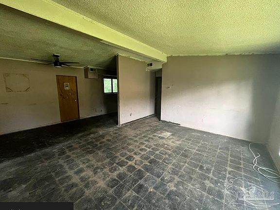 2nd image of 706 Woodland Dr