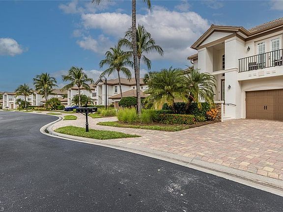3rd image of 8085 Players Cove DR NE #201