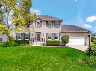 215 Salisbury Dr, Munster, IN 46321