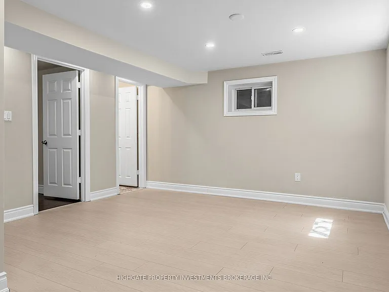 36 Reigate Ave #BASEMENT — Photo 20
