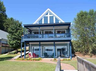 1114 Meares Dr, Seneca, SC 29672