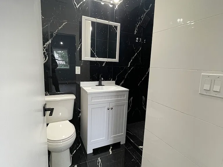 101 Woodlawn Ave #2 — Photo 7