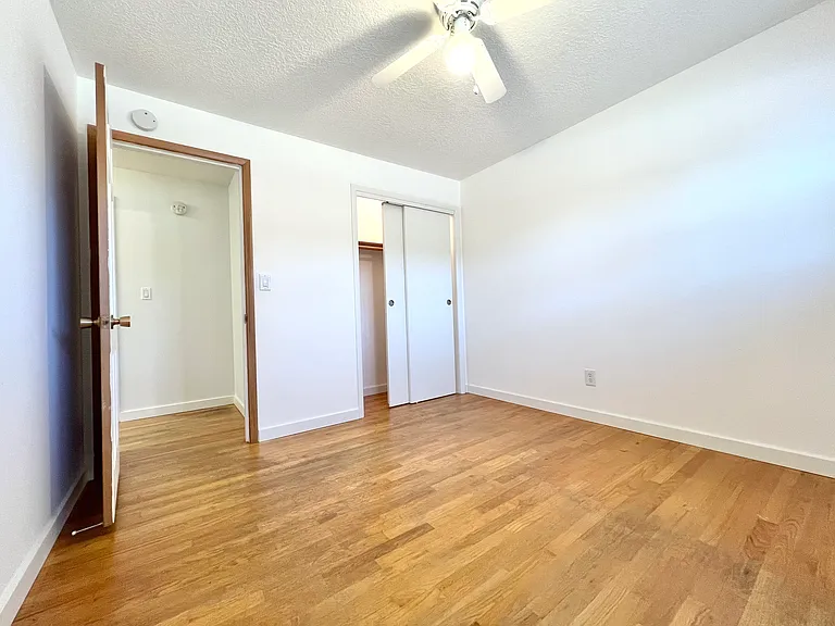 guest bedroom A 2