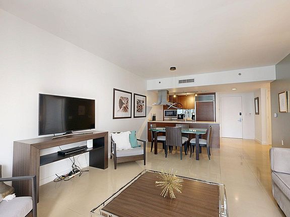 4th image of 485 Brickell Ave APT 2107